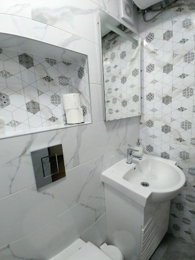 Sun Apartments City Centre オデッサ エクステリア 写真