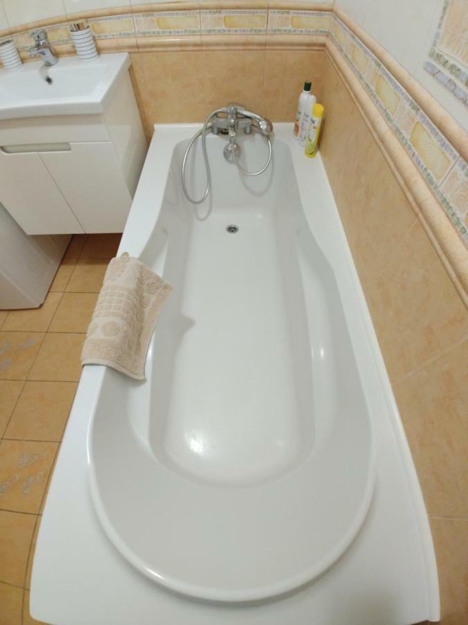 Sun Apartments City Centre オデッサ エクステリア 写真