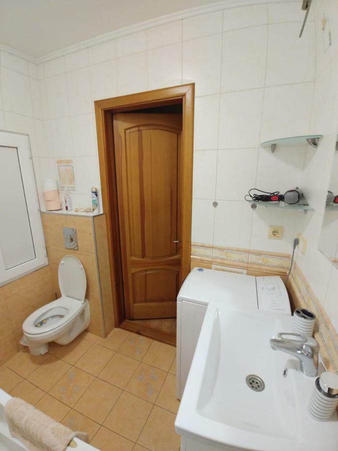 Sun Apartments City Centre オデッサ エクステリア 写真